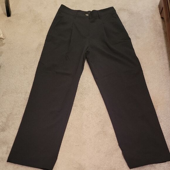 Wild Fable Black Pleated Dress Pants High Waisted Sz 10 - Picture 3 of 9